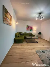 Apartament 3 camere, decomandat - zona Tractorul