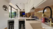Modern Smart Villa 153 Sqm | 4 Rooms + 2 Parking | Tunari - 