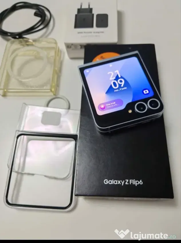 Vând Samsung flip 6 albastru deschis