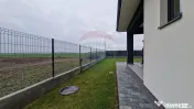 Casă nouă de vânzare I 400 mp teren | Încălzire în ...