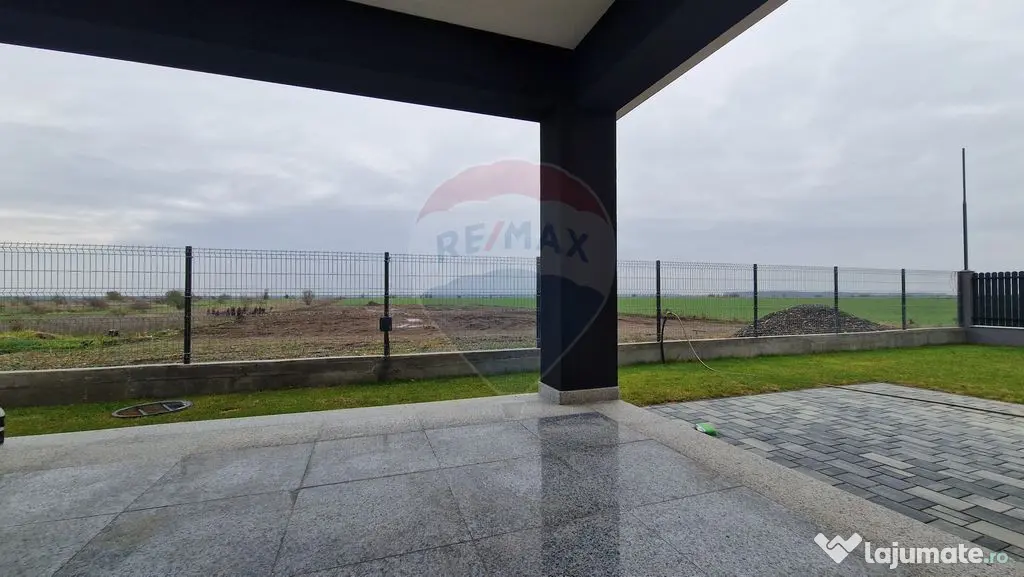 Casă nouă de vânzare I 400 mp teren | Încălzire în ...