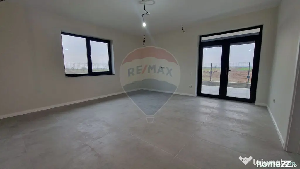 Casă nouă de vânzare I 400 mp teren | Încălzire în ...