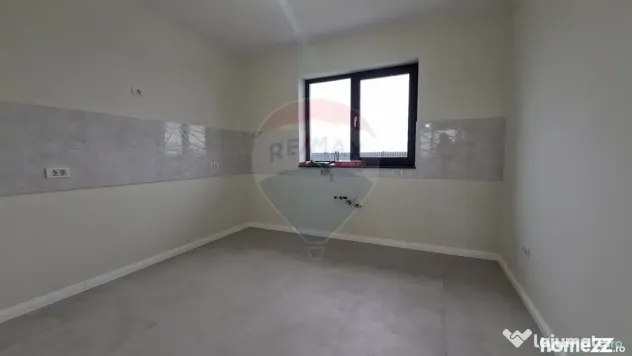 Casă nouă de vânzare I 400 mp teren | Încălzire în ...