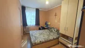 Apartament de 2 camere et.1 zona Piață Razboeni