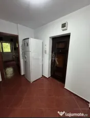 Garsonieră decomandată de vânzare | 41,6 mp total | Metro