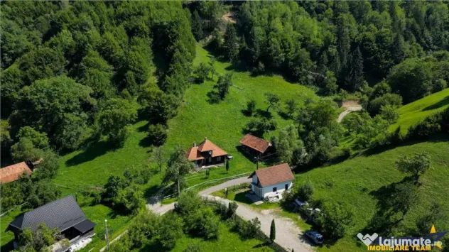FILM! Proprietate autentica, Bran-Simon, 4.300 mp teren, cas