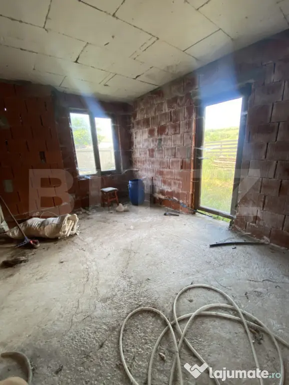 EXCLUSIVITATE! Casa nouă P+E, 120mp utili, 1.400 mp teren,