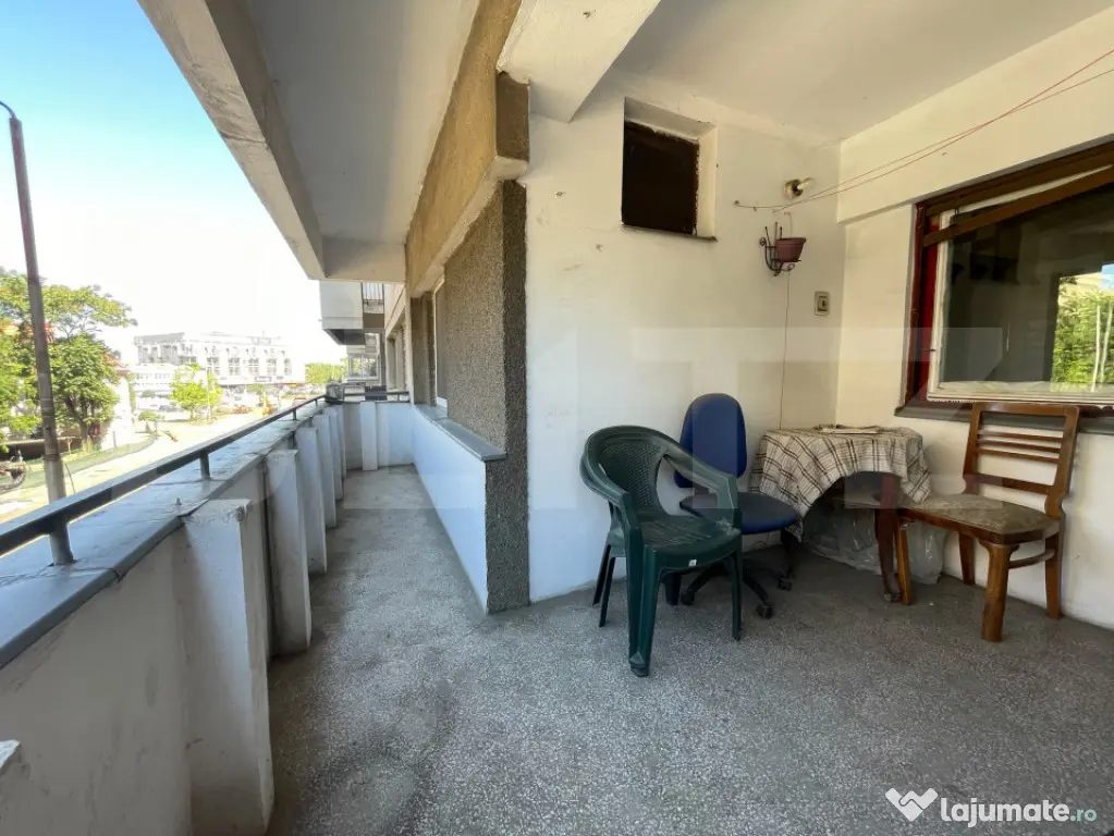Apartament cu 3 camere de închiriat – Ultracentral, etaj