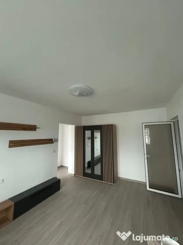 Apartament de vânzare centru Campina