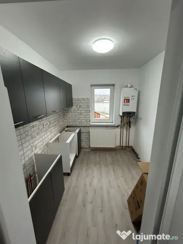 Apartament de vânzare centru Campina