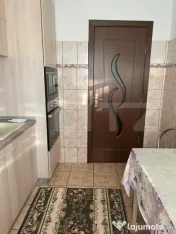Se vinde apartament cu 3 camere semidecomandat in Vatra Dorn