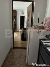 Se vinde apartament cu 3 camere semidecomandat in Vatra Dorn