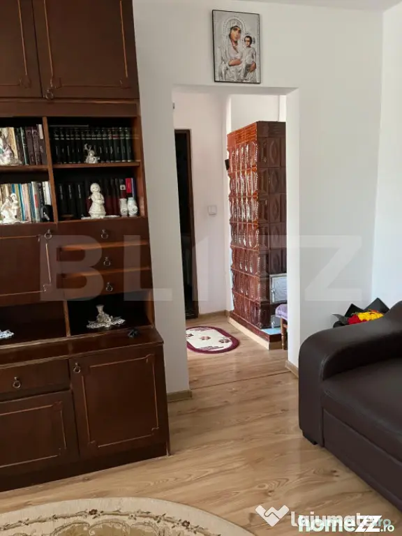 Apartament de vanzare, cu 3 camere, semidecomandat - in Vatr - Vatra Dornei (Suceava)