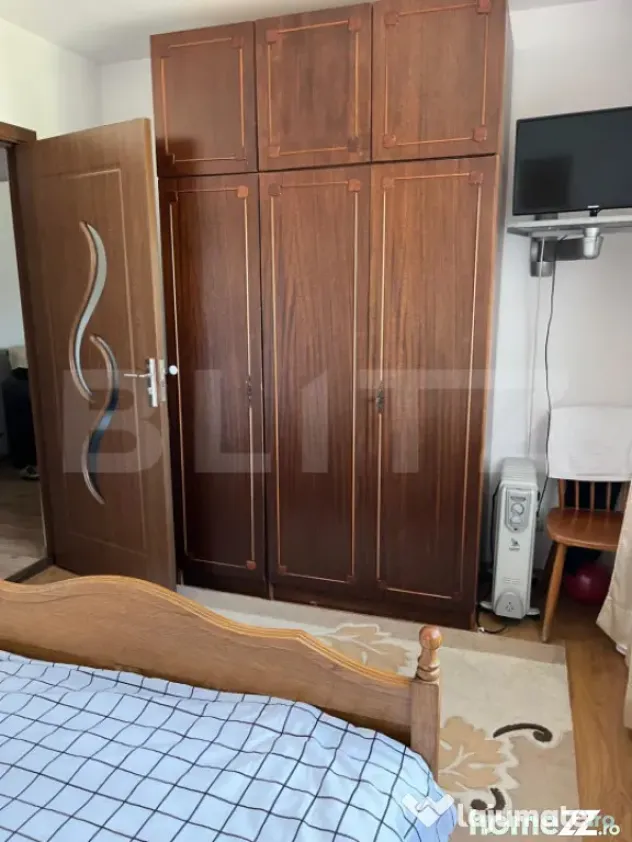 Apartament de vanzare, cu 3 camere, semidecomandat - in Vatr - Vatra Dornei (Suceava)
