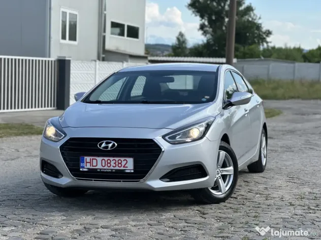 Hyundai i40*af.2018/luna 05*euro 6*factura+fiscal*1.7 diesel-CRDI*nr.rosii