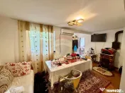 Casă cu teren si demisol In Tifesti 