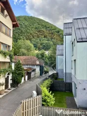 Apartament 3 camere de închiriat în Chiville cu parcare...