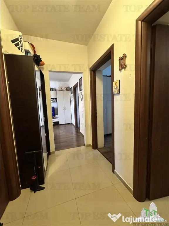 Apartament 3 camere loc de parcare , Prelungirea Ghencea