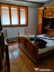 Apartament de vanzare zona centrala etaj 2/8 cu lift 