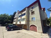 Apartament 3 camere DECOMANDAT + GARAJ opțional, Str. Cr...