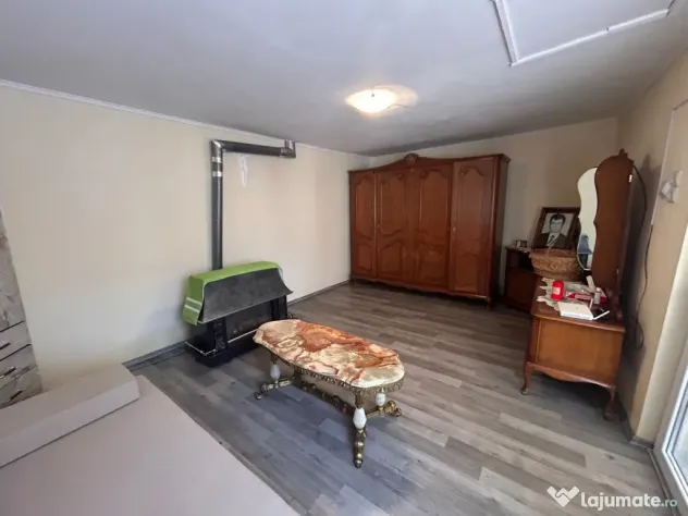 Casa 4 camere Chercea, suprafata construita 100mp boltari.
