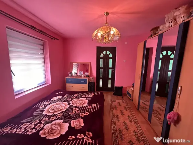 Casa 4 camere Chercea, suprafata construita 100mp boltari.