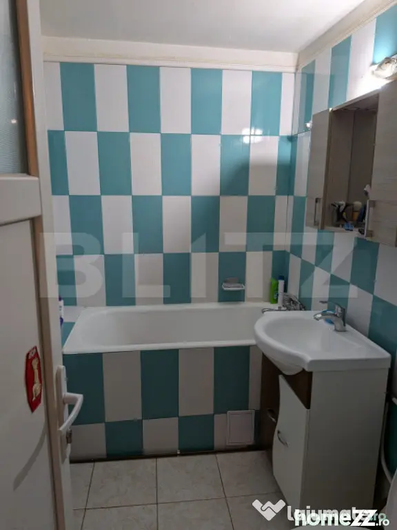 Apartament 3 camere, 78 mp, 2 băi, zonă Centrală – Penn