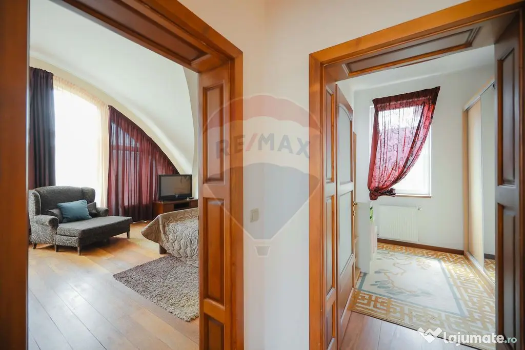 Casă cu 5 camere de vânzare, în Sânmartin - lângă P...