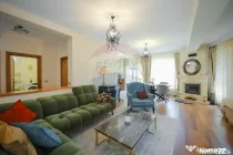 Casă cu 5 camere de vânzare, în Sânmartin - lângă P...