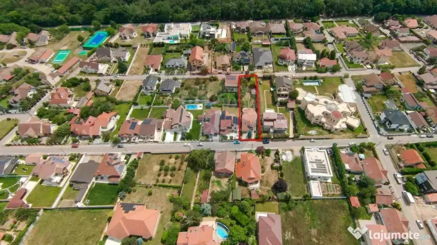 Casă cu 5 camere de vânzare, în Sânmartin - lângă P...