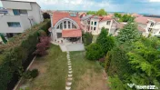 Casă cu 5 camere de vânzare, în Sânmartin - lângă P... 