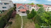 Casă cu 5 camere de vânzare, în Sânmartin - lângă P... 