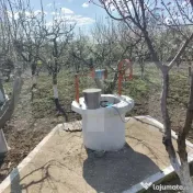 Teren intravilan 1.750 mp, front 30 ml, la șoseaua principa 