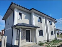 Duplex superb - separata prin camera tehnica - zona excelent