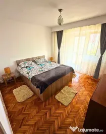 Apartament 3 camere, decomandat, 90 mp, zona strazii Doroban
