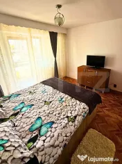 Apartament 3 camere, decomandat, 90 mp, zona strazii Doroban