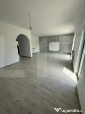 De vanzare casa individuala moderna P+1 in Stauceni la 6 k