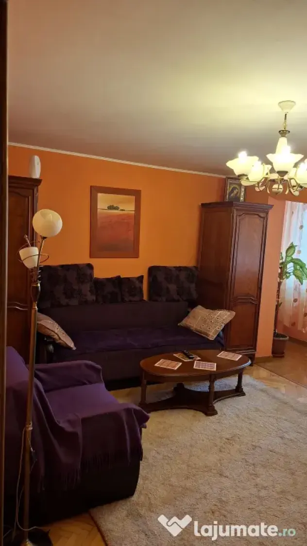 Apartament 4 camere de vânzare – Titan, parter, bloc cu 4 etaje