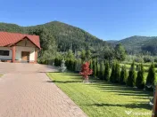 Casa de vanzare Malini, Valeni Stanisoara, 30 ari teren 