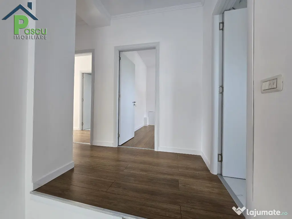Vila Otopeni, drumul Garii Balotesti, aeroport, 3 camere, teren 330 mp