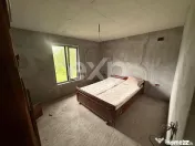 Casă semifinisată | Buzoiești | Teren generos 2.900 mp 