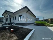 Casă individuală 4 camere, 100 mp utili, curte 450 mp Brea 