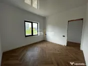 Casă individuală 4 camere, 100 mp utili, curte 450 mp Brea 