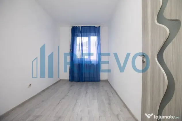 Apartament 3 camere decomandate, Zona Narcisa, Bacău