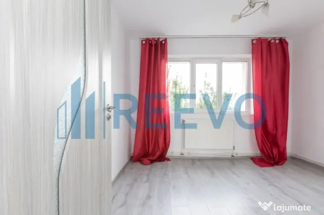 Apartament 3 camere decomandate, Zona Narcisa, Bacău