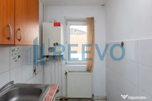 Apartament 3 camere decomandate, Zona Narcisa, Bacău