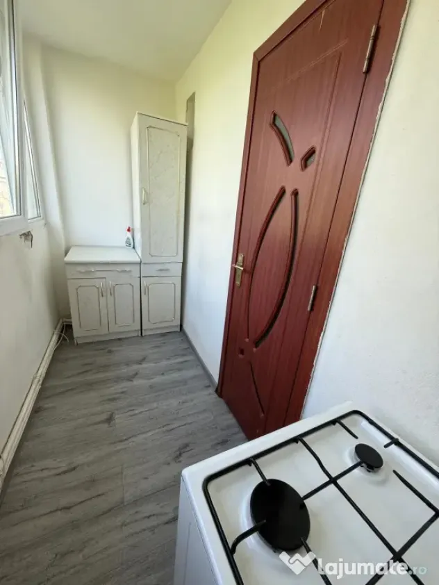 Apartament 2 camere de închiriat Zona Favorit