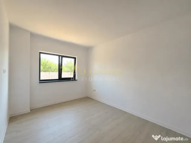 Vila- 130mp utili- beci- incalzire pardoseal#259;-Geamuri tr