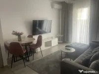 Inchiriez studio dublu Pipera H