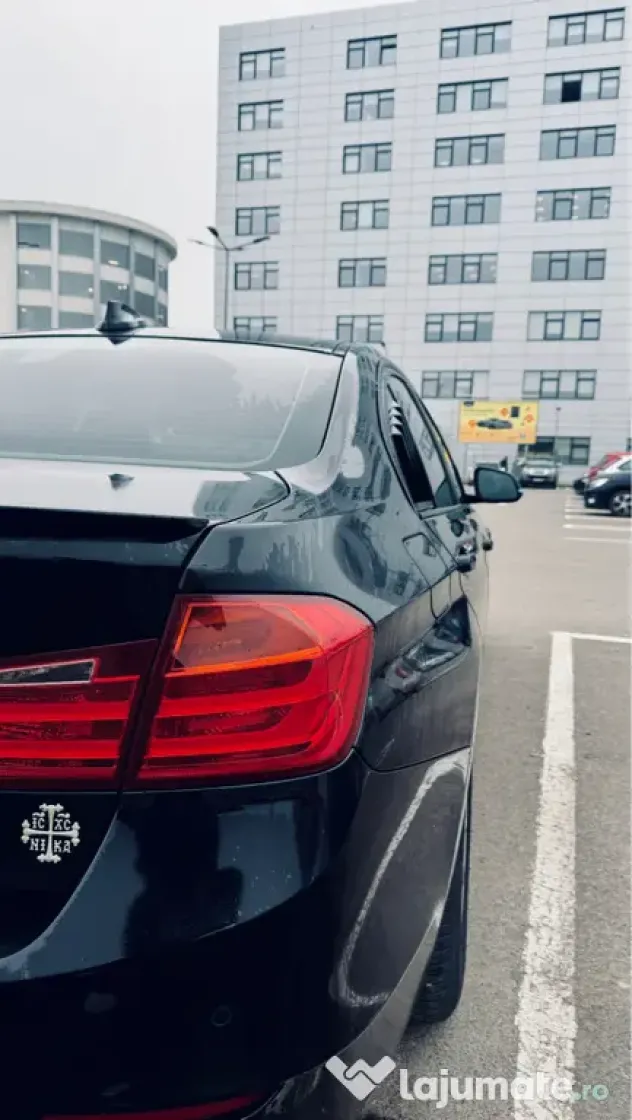 BMW 320i Sedan (F30) – Manuală | 184 CP | 2015